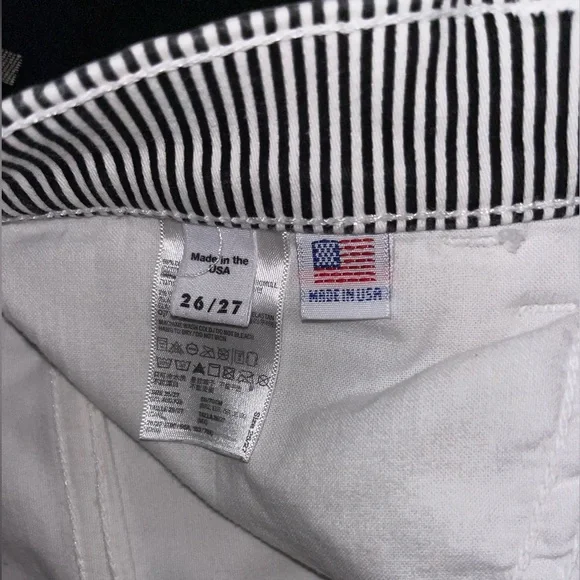 American Apparel Color Block High-Waisted Shorts in Black and White, size 26/27 - Picture 4 of 4